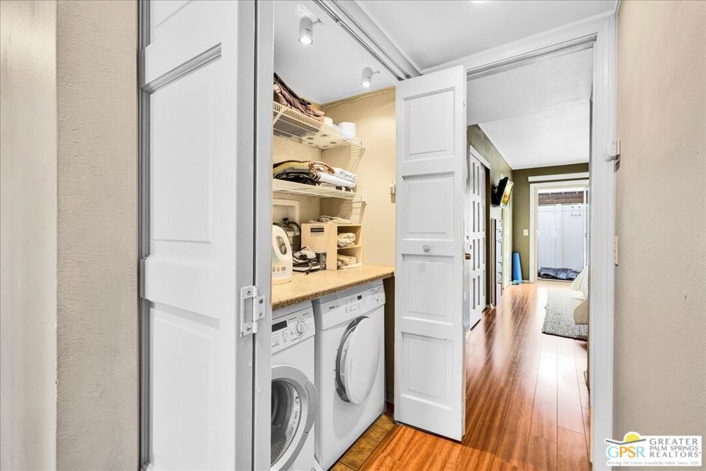 Mountain View Villas - Residential