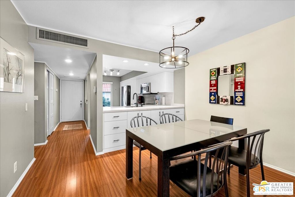 Mountain View Villas - Residential