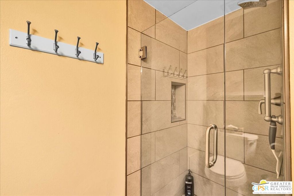 Mountain View Villas - Residential