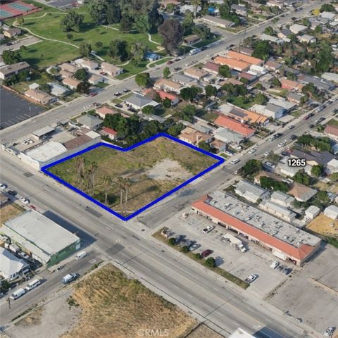 Photo of 757 N Mount Vernon AVE, San Bernardino, CA 92411 (MLS # HD26125283)