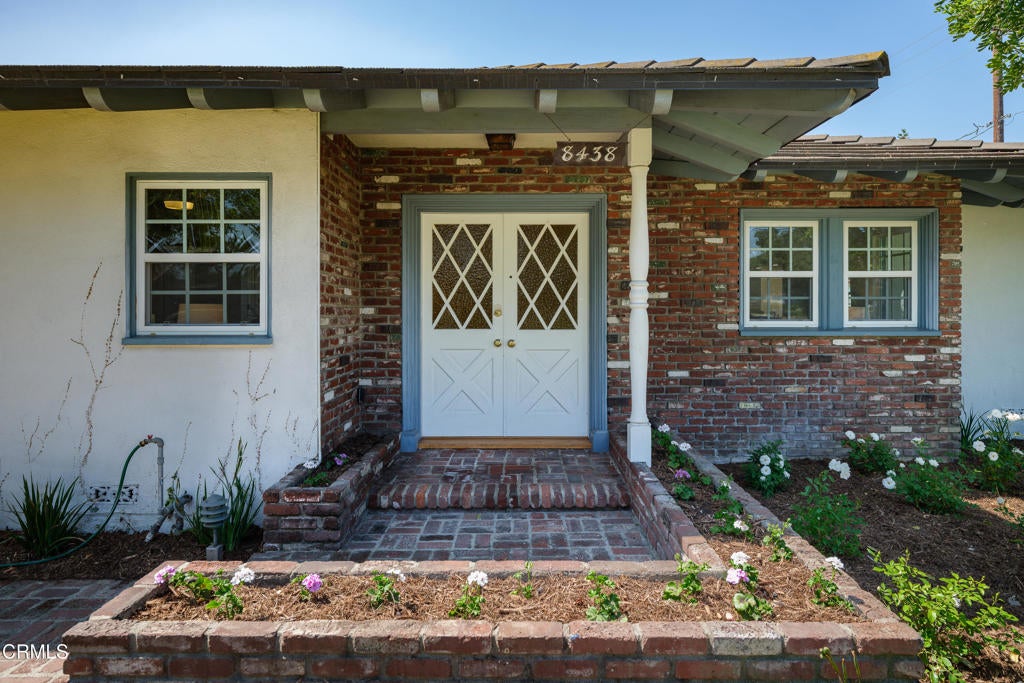 8438 Beverly Drive