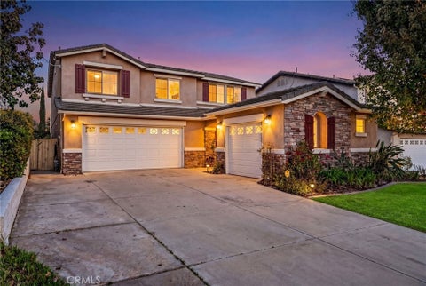 Photo of 33650 Abbey Road, Temecula, CA 92592 (MLS # SW26114551)