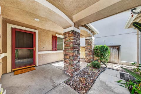 Tiny photo for 33650 Abbey Road, Temecula, CA 92592 (MLS # SW26114551)