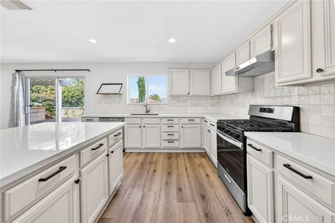 Tiny photo for 33650 Abbey Road, Temecula, CA 92592 (MLS # SW26114551)