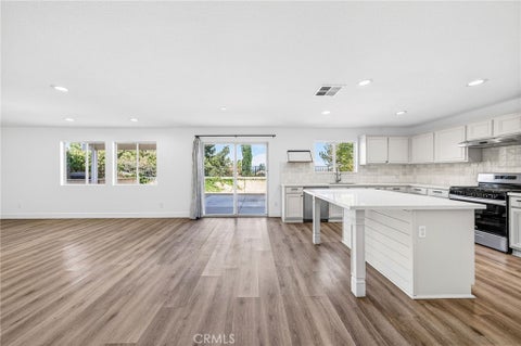 Tiny photo for 33650 Abbey Road, Temecula, CA 92592 (MLS # SW26114551)