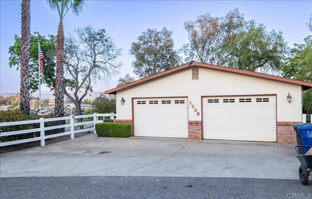 1238 Cedar Street