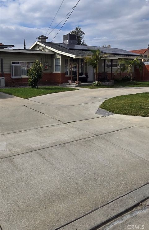 1788 N Acacia Avenue Rialto CA 92376