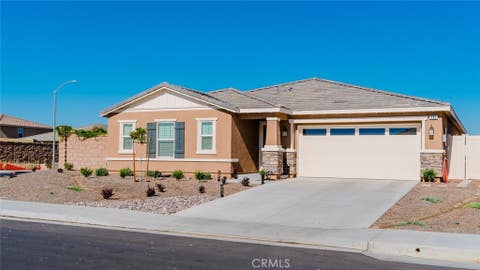 Photo of 996 Woodstone DR, San Jacinto, CA 92582 (MLS # CV26138382)