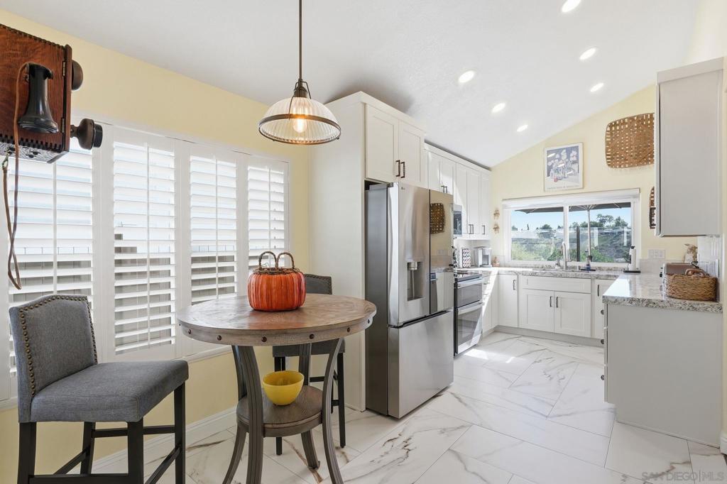 San Carlos - Residential