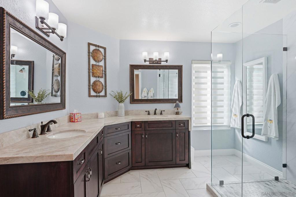 San Carlos - Residential