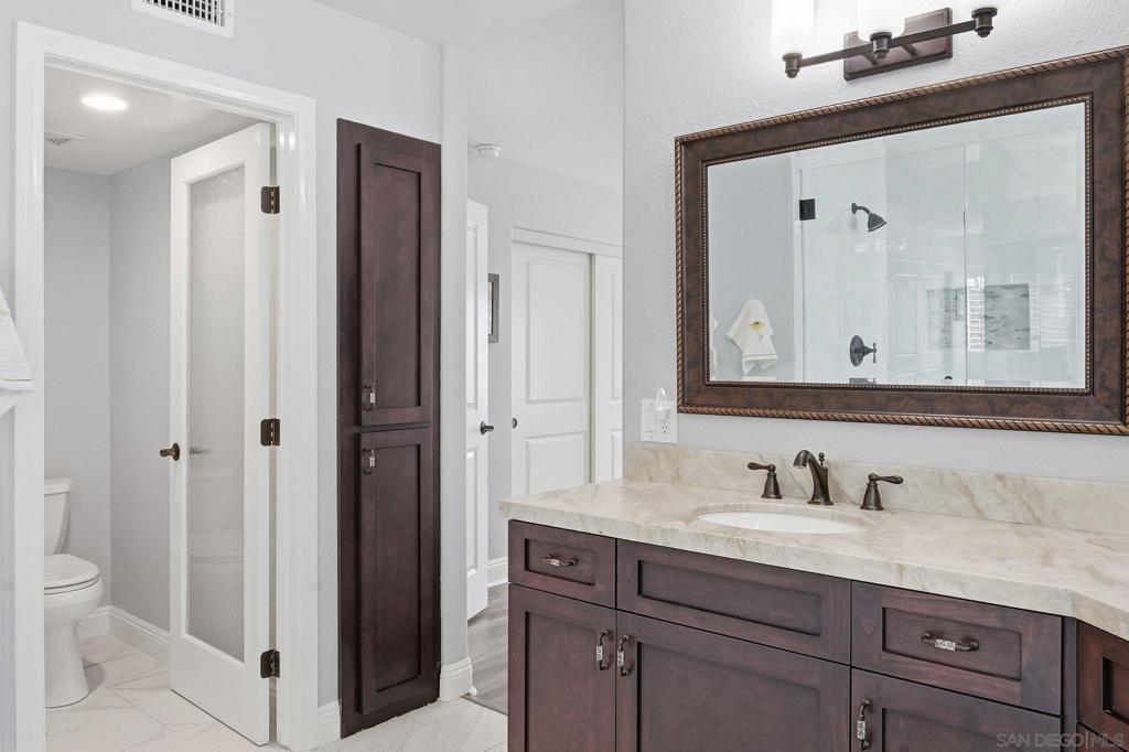 San Carlos - Residential