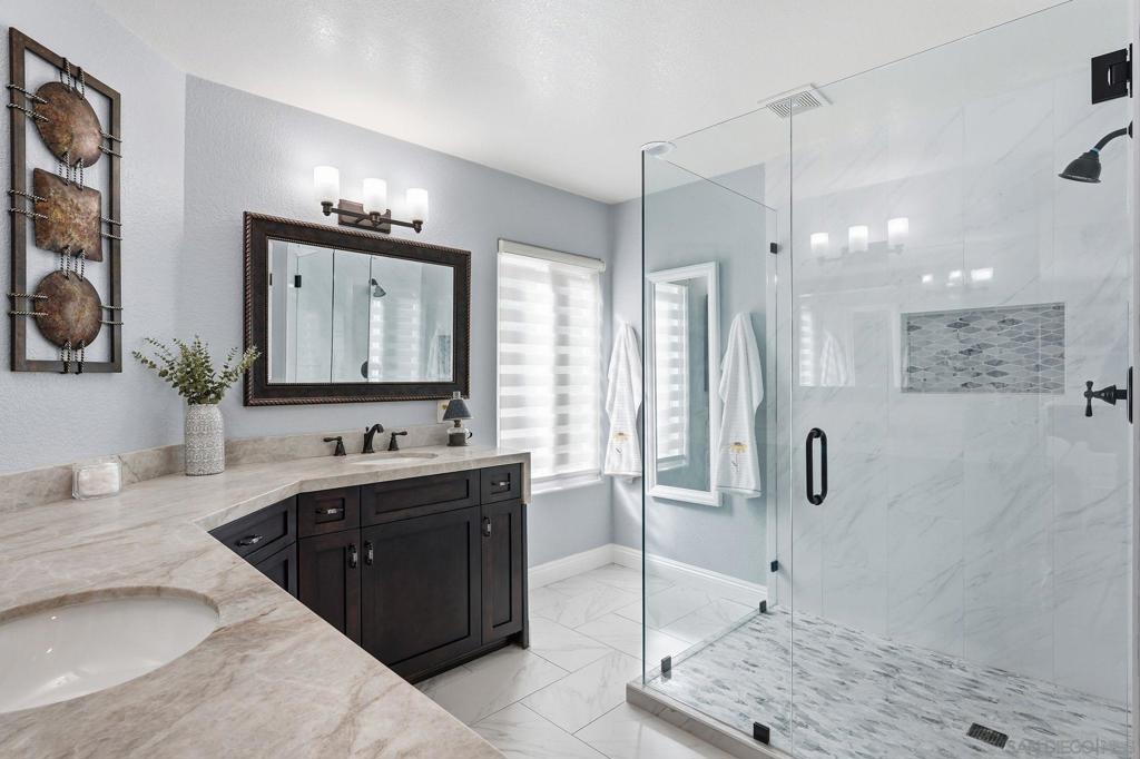 San Carlos - Residential