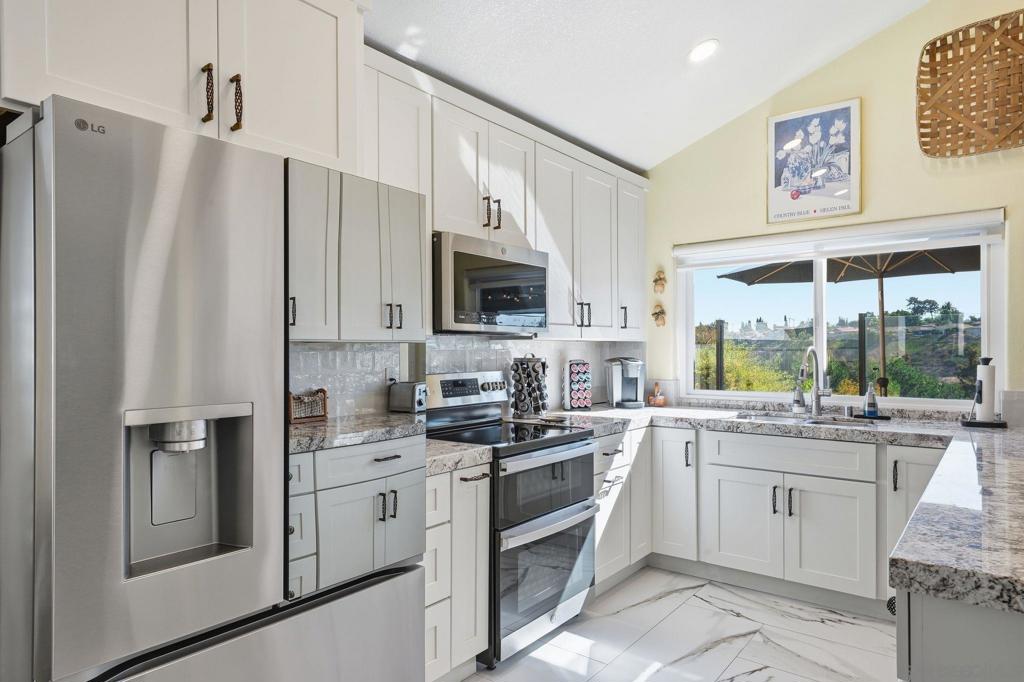 San Carlos - Residential