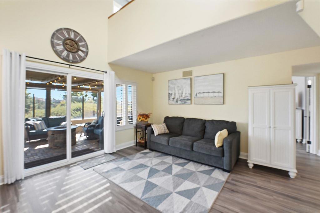 San Carlos - Residential