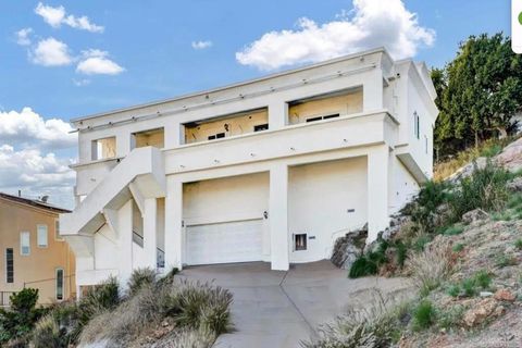 Photo of 1606 Sangamon Ave, Spring Valley, CA 91977 (MLS # PTP2504101)