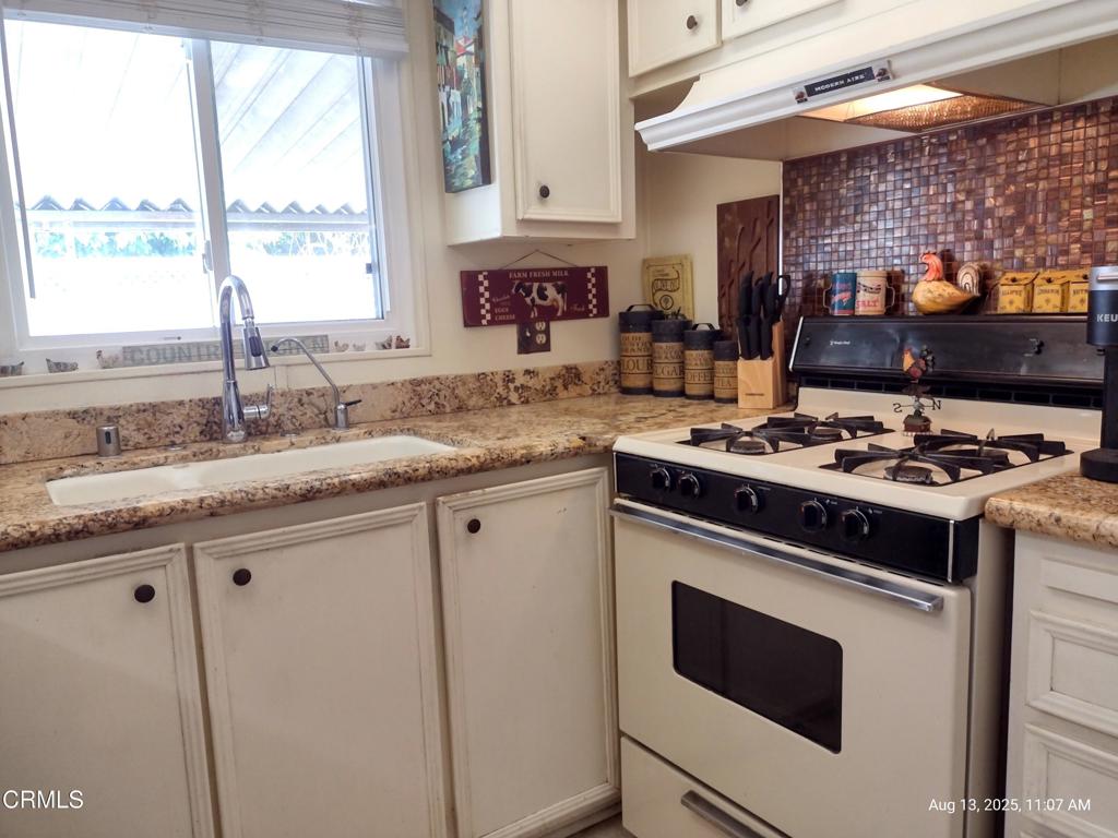 Rancho Adolfo MHP - 4737 - Manufactured In Park