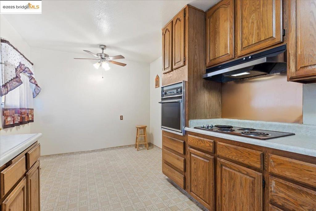 OAKLAND - Residential