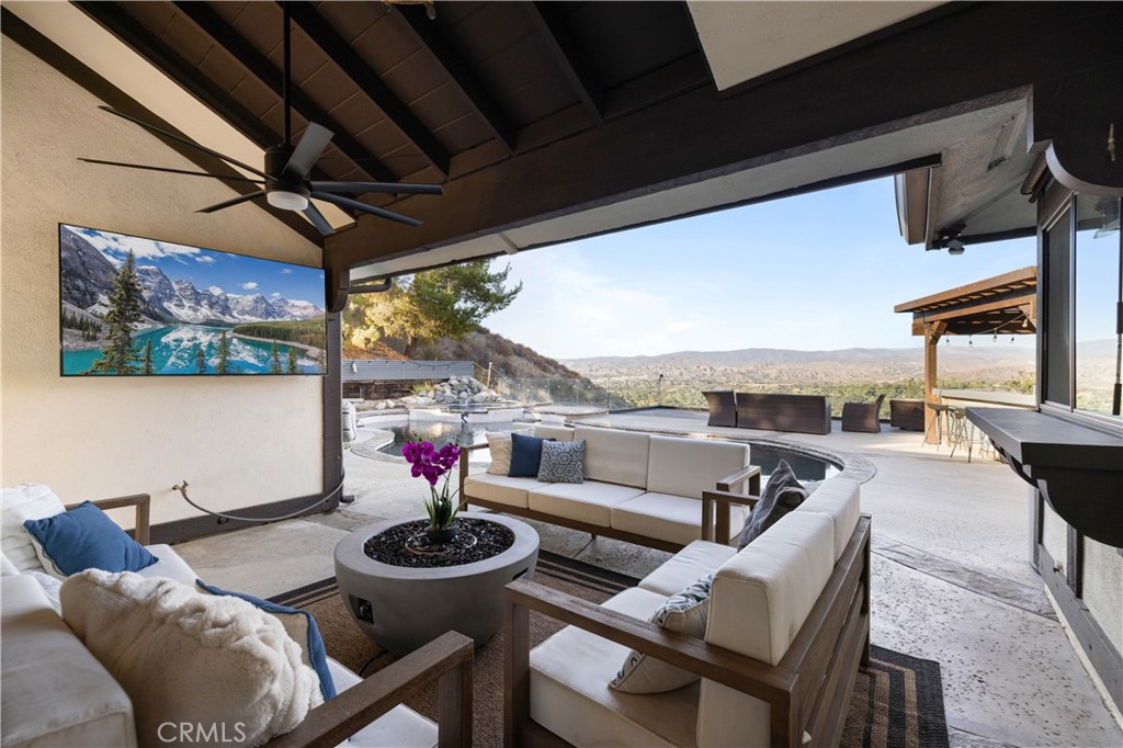 Custom Sand Canyon (CSAND) - Residential