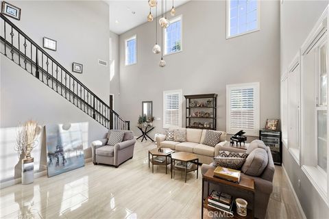 42 Castellana Lake Forest CA 92630