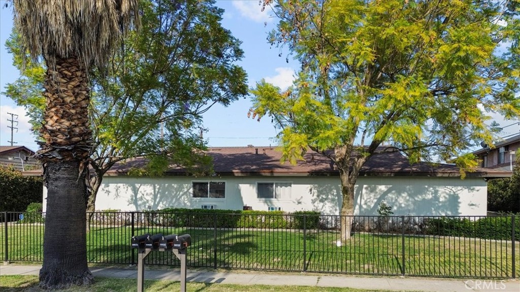 1002 Lombard Drive