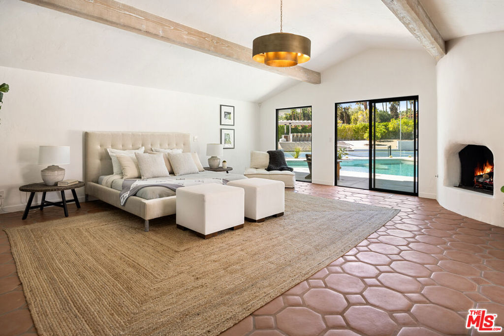 Old Las Palmas - Residential