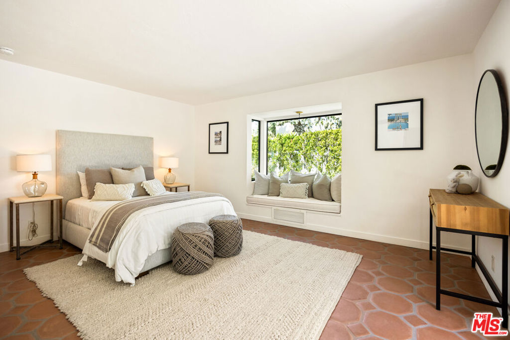 Old Las Palmas - Residential