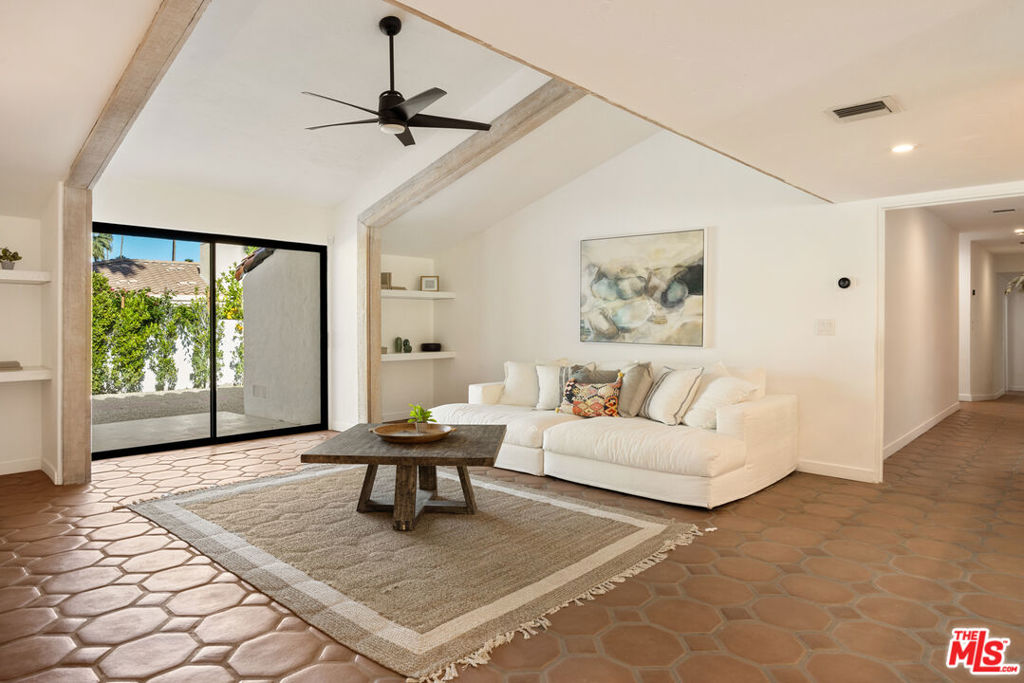 Old Las Palmas - Residential