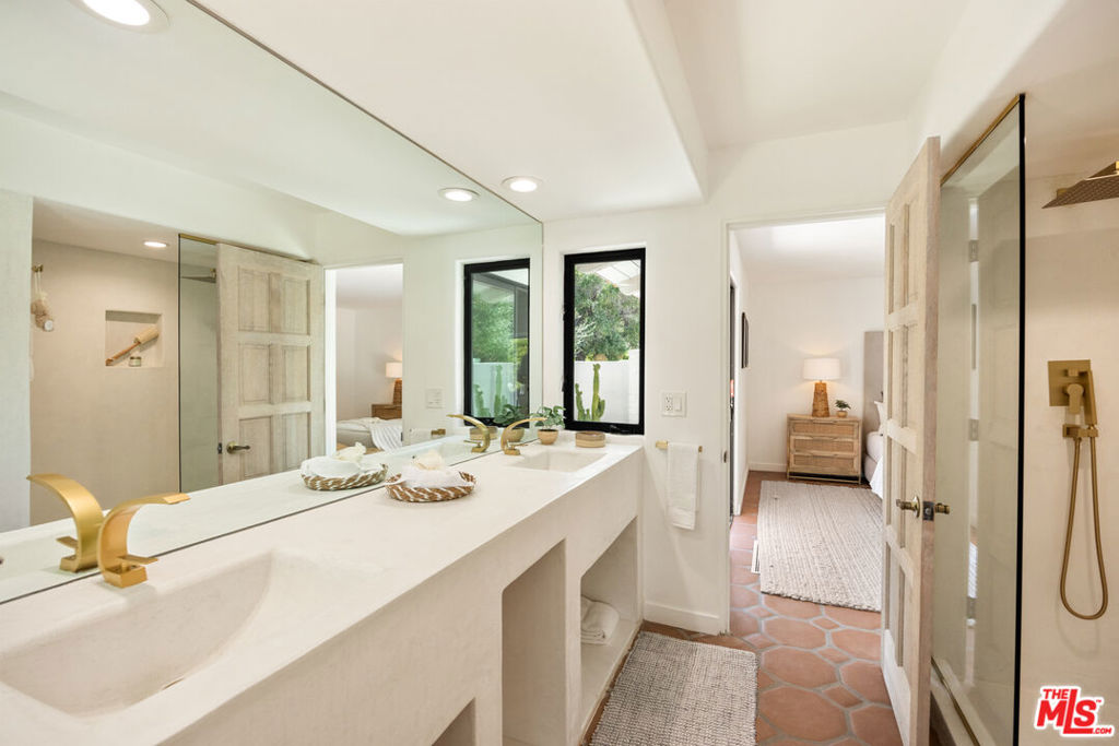 Old Las Palmas - Residential