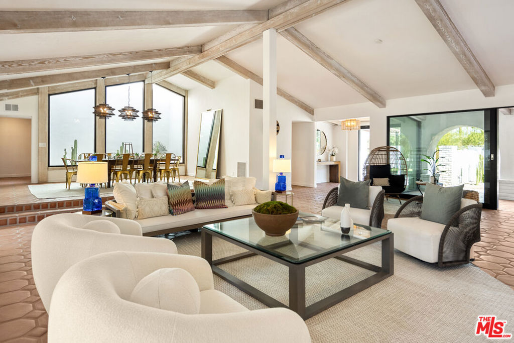 Old Las Palmas - Residential