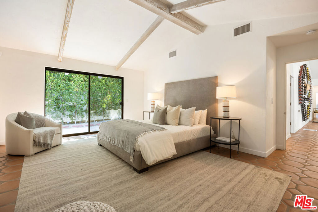 Old Las Palmas - Residential