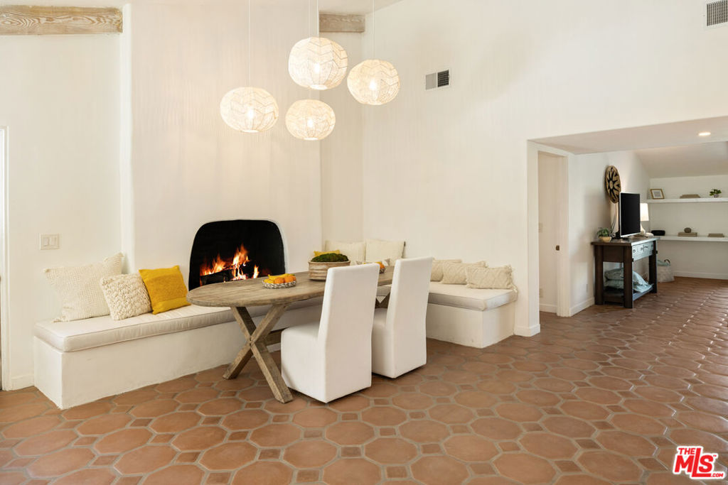 Old Las Palmas - Residential