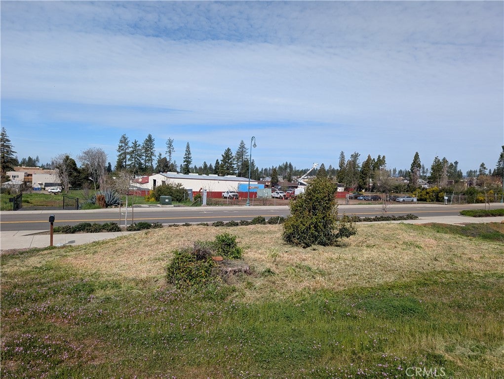 5800 Almond