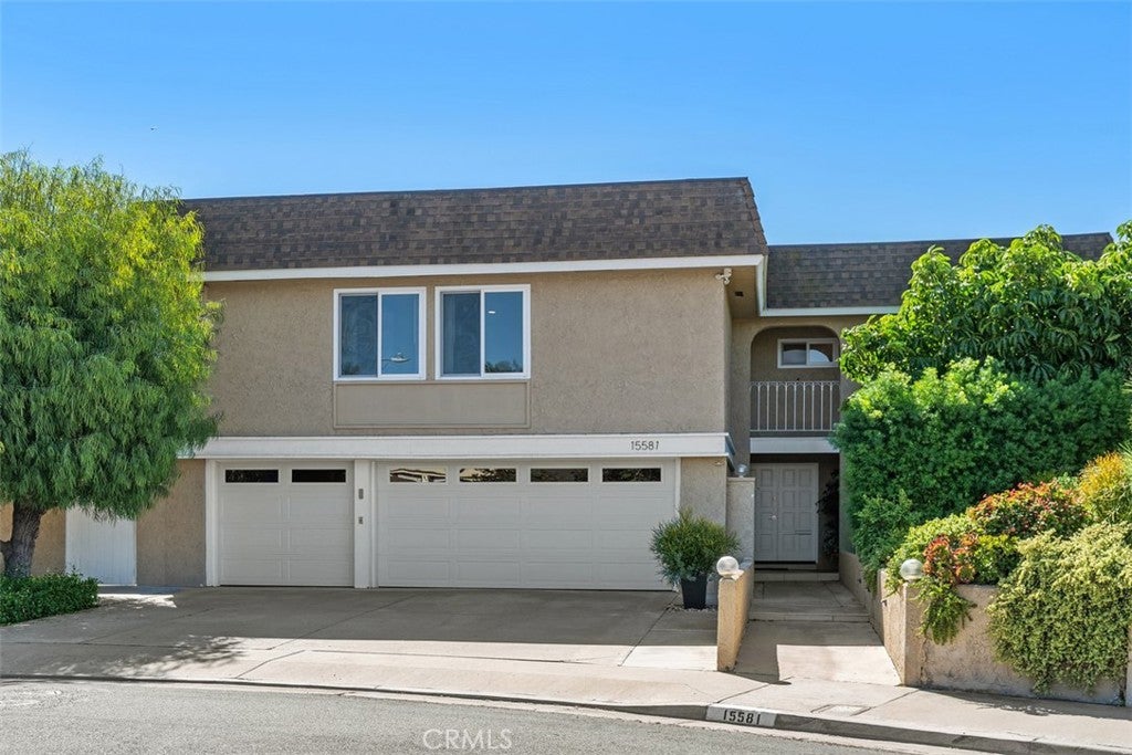 15581 Wild Plum Circle