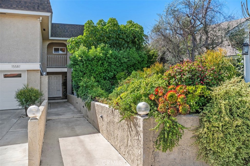 15581 Wild Plum Circle