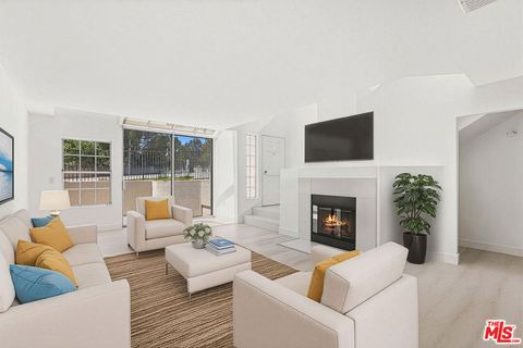 Photo of 4240 Lost Hills Road #802, Calabasas, CA 91302 (MLS # 25574819)