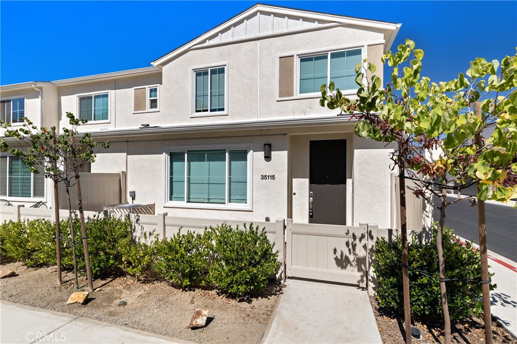 Welcome Home To This Stylish And Thoughtfully Designed Corner-Unit Located In The Highly Desirable Citro Community By Tri Pointe Homes. Ideally Situated Near The 15 And 76 Freeways, This Residence Combines Modern Finishes, Functional Living, And Resort-Style Community Amenities.
Step Inside To A Bright And Airy Open Floorplan, Where Expansive Windows Invite An Abundance Of Natural Light. The Contemporary Kitchen Features A Soft Grey Blue Cabinetry, Stainless Steel Appliances, A Spacious Island, And Elegant Finishes That Flow Effortlessly Into The Adjoining Dining And Living Areas—Perfect For Both Everyday Living And Entertaining.
Upstairs, You’ll Find A Versatile Loft Space Ideal For A Home Office, Media Lounge, Or Potential 4th Bedroom. Three Comfortable Bedrooms, Including A Serene Primary Suite, And A Convenient Upstairs Laundry Room Complete The Well-Designed Second Level.
Enjoy Peaceful Outdoor Living In Your Private Paver Courtyard Patio—Perfect For Morning Coffee Or Evening Relaxation. Additional Highlights Include A Two-Car Garage With Ample Storage Space And An Energy-Efficient Tankless Water Heater.
Just A Short Stroll From Your Front Door, “The Spot” Clubhouse Offers An Array Of Community Amenities: A Cozy Outdoor Lounge With Fireplace And TV, Shaded Picnic And Dining Areas, Two Built-In Stainless Steel BBQs, A Sparkling Pool, An Abundance Of Parks Including A Sensory Playground And Beautifully Landscaped Walking Trails.
Don’t Miss This Opportunity To Live In One Of The Most Vibrant, Amenity-Rich Communities In The Area—Schedule Your Private Tour Today!