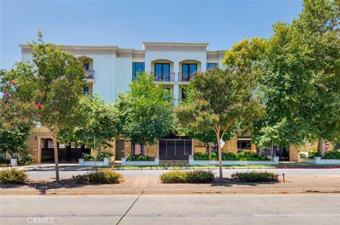 Photo of 333 N Hill Avenue #305, Pasadena, CA 91106 (MLS # SR26164749)