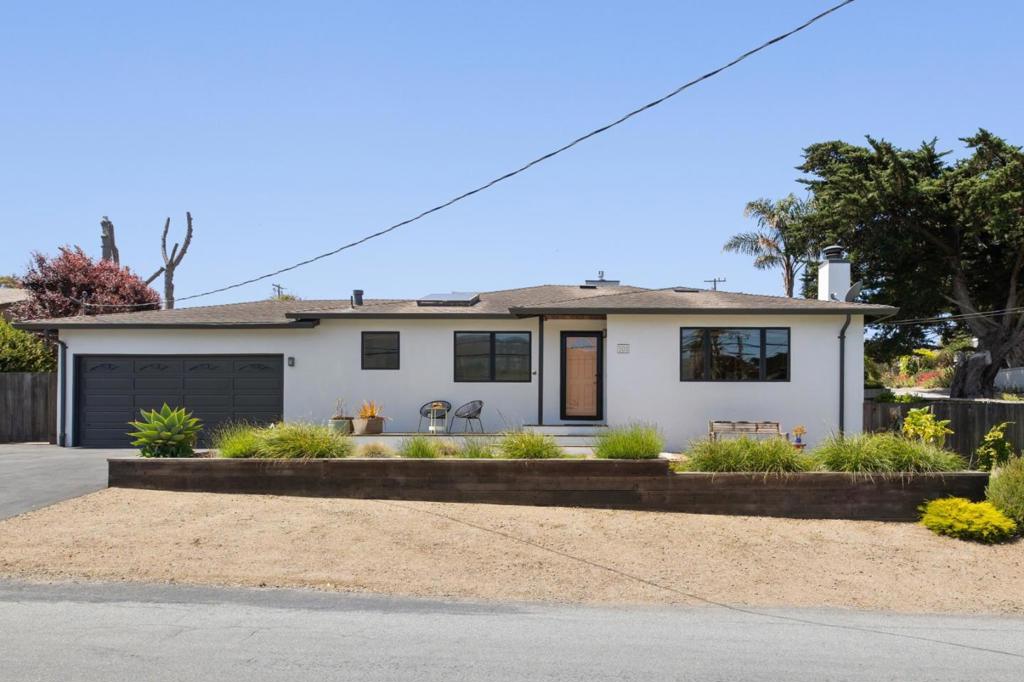 Properties 1 300 4th Street