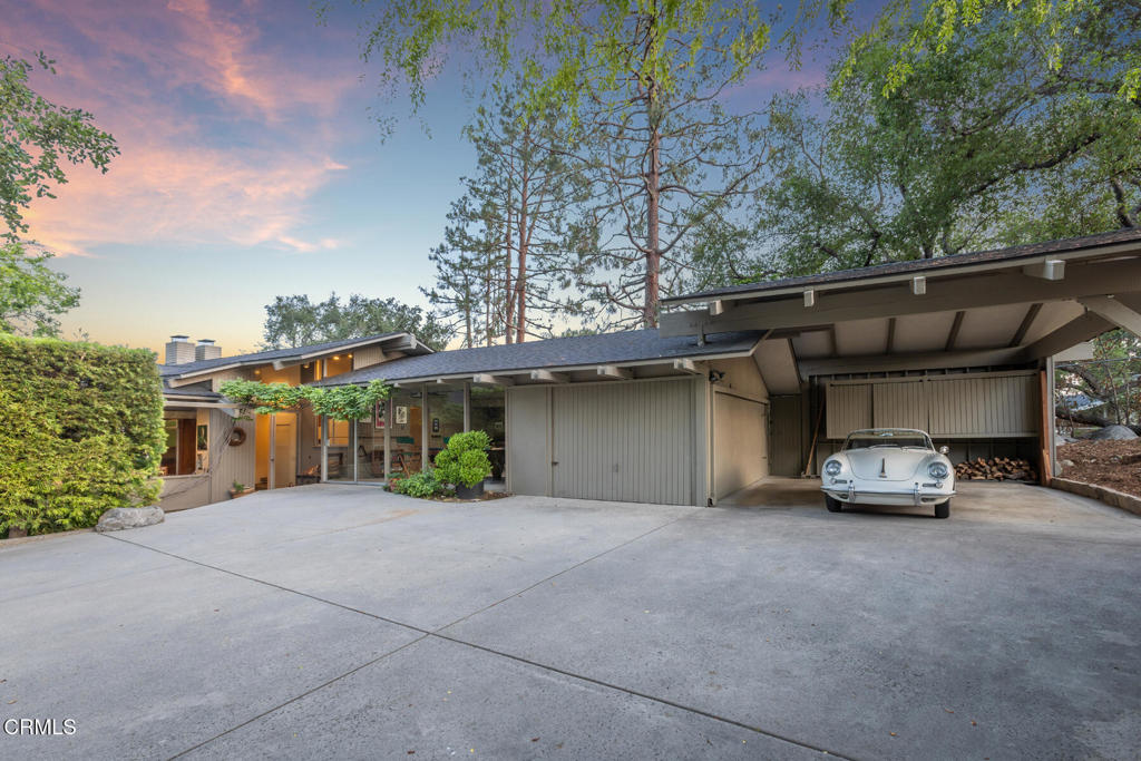 Properties 2 2279 Midwick Drive