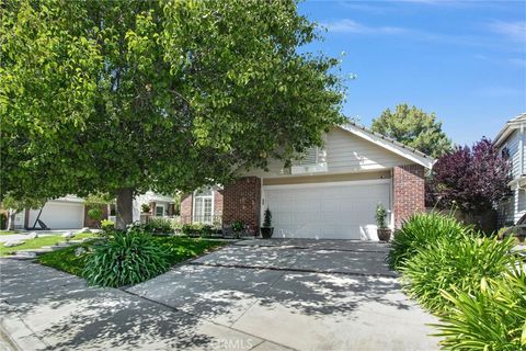 Photo of 26064 Charonne Court, Valencia, CA 91355 (MLS # SR26111804)