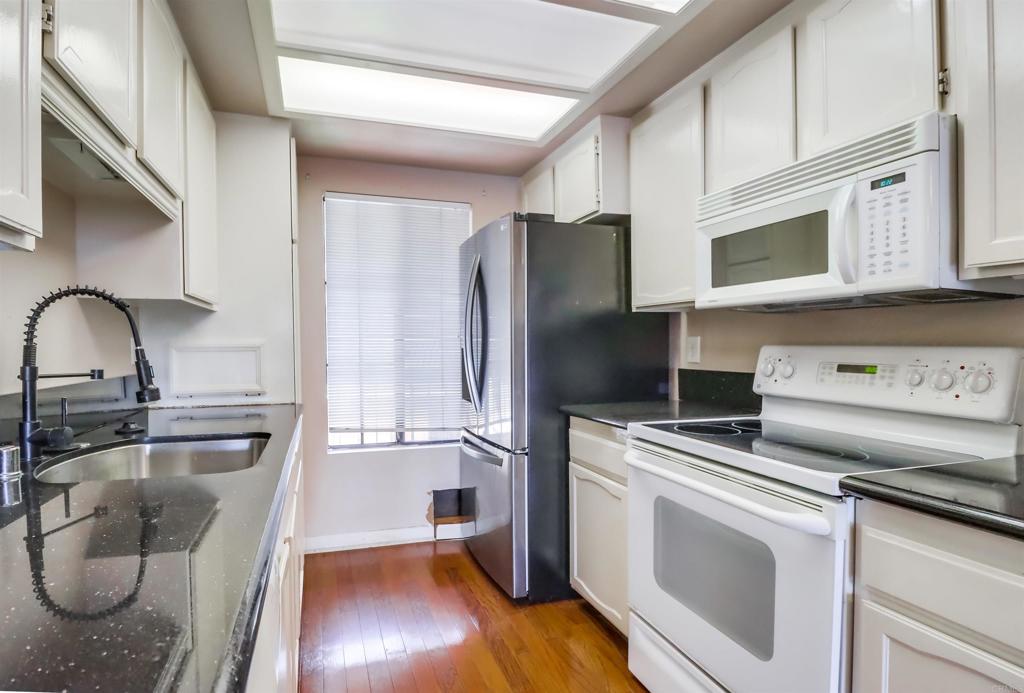 2560 C Street 20