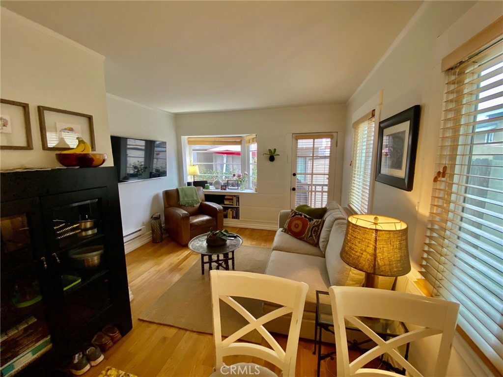 319 Bayview Dr
