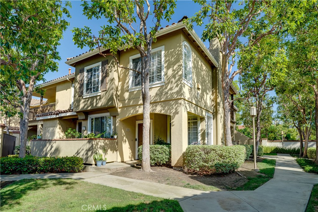234 Gallery Way