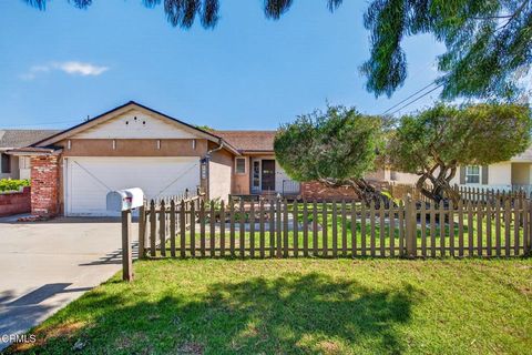 Photo of 4628 Varsity Street, Ventura, CA 93003 (MLS # V1-36032)
