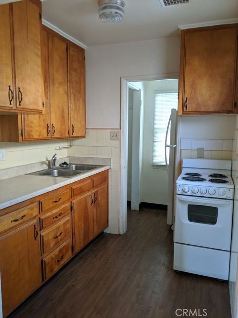 Tiny photo for 351 San Luis Ave Ave, Pismo Beach, CA 93449 (MLS # SC26066813)