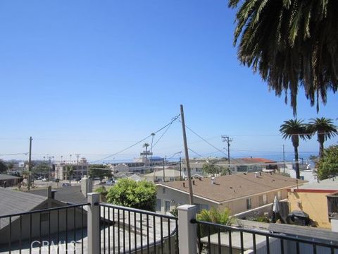 Tiny photo for 351 San Luis Ave Ave, Pismo Beach, CA 93449 (MLS # SC26066813)