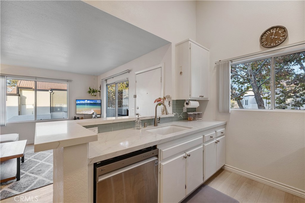 The Vistas (VAVI) - Residential