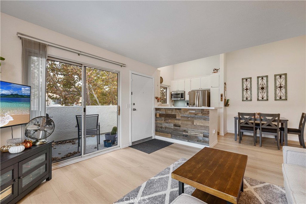 The Vistas (VAVI) - Residential