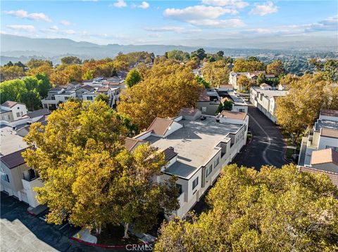 Photo of 24474 Valle Del Oro #201, Newhall, CA 91321 (MLS # SR25254996)