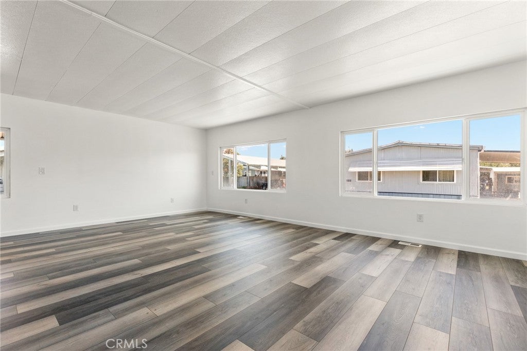 701 E Lassen Way 167